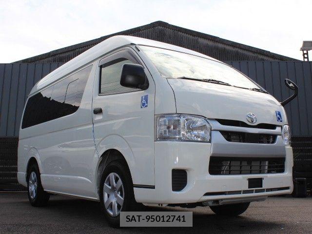 Toyota HIACE VAN 2022-02 8746413-27