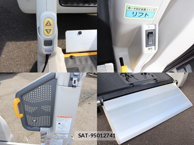 Toyota HIACE VAN 2022-02 8746413-5