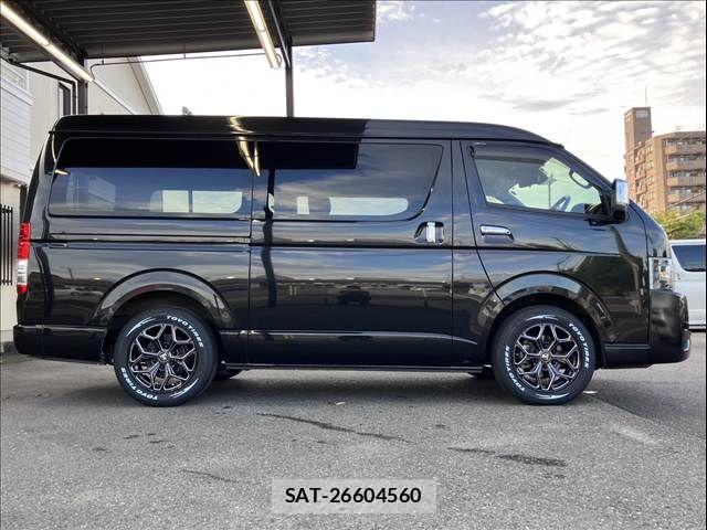 Toyota HIACE VAN 2022-10 8746412-12