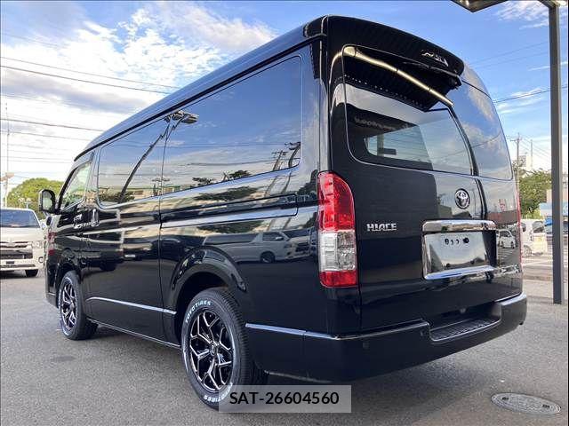 Toyota HIACE VAN 2022-10 8746412-15