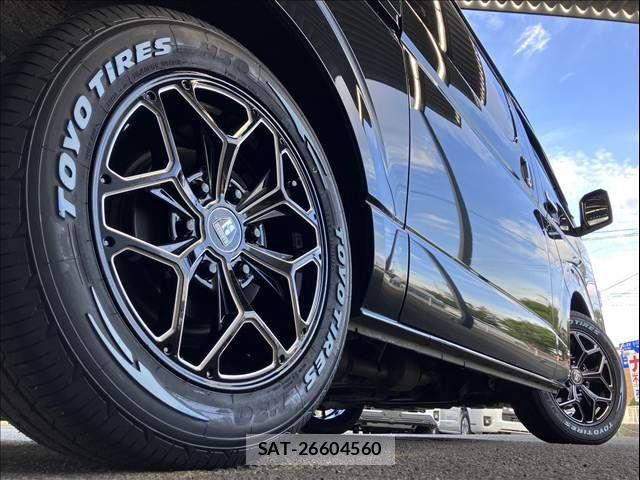 Toyota HIACE VAN 2022-10 8746412-21