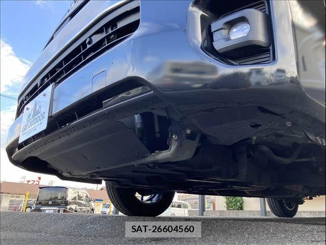 Toyota HIACE VAN 2022-10 8746412-24