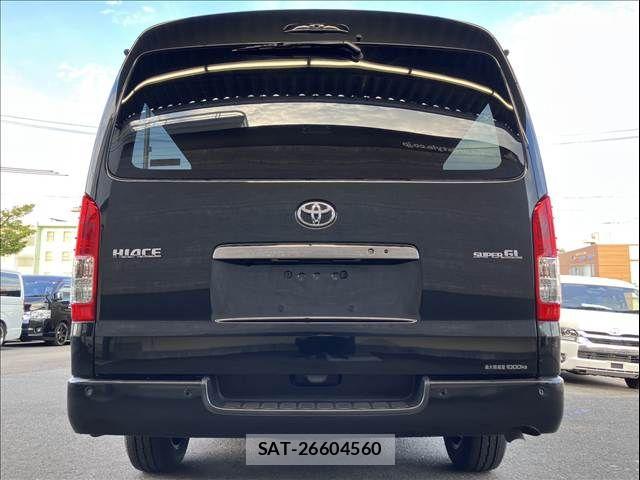 Toyota HIACE VAN 2022-10 8746412-2
