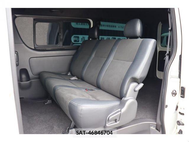 Toyota HIACE VAN 2022-01 8746407-3