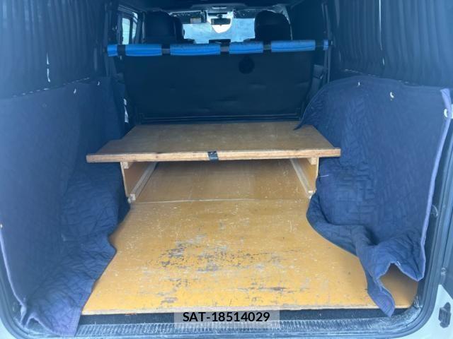 Toyota HIACE VAN 2021-01 8746425-15