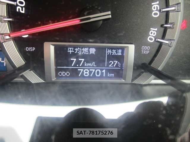 Toyota HIACE VAN 2017-08 8746421-29