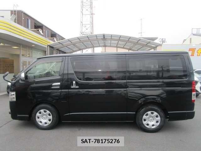 Toyota HIACE VAN 2017-08 8746421-8