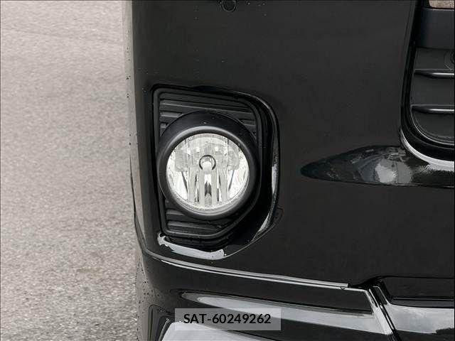 Toyota HIACE VAN 2022-02 8746418-25