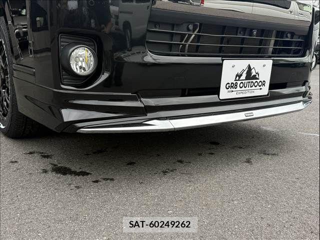 Toyota HIACE VAN 2022-02 8746418-28