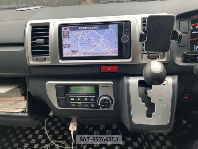 Toyota HIACE VAN 2014-03 8782407-10