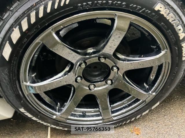 Toyota HIACE VAN 2014-03 8782407-24
