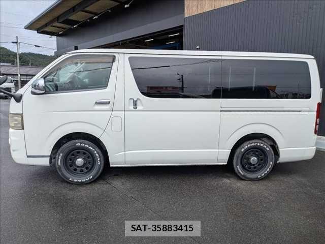 Toyota HIACE VAN 2007-01 8782406-19