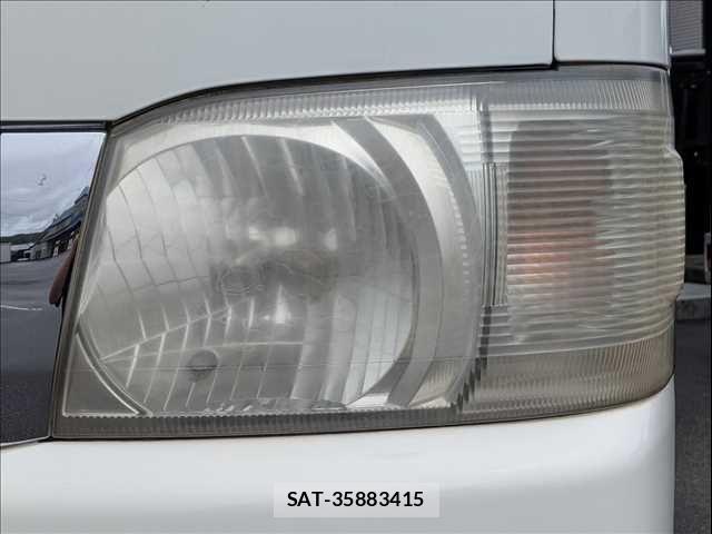 Toyota HIACE VAN 2007-01 8782406-20