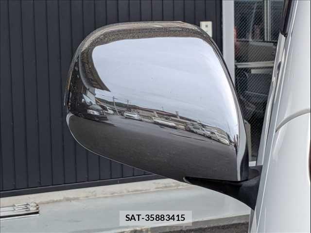 Toyota HIACE VAN 2007-01 8782406-25