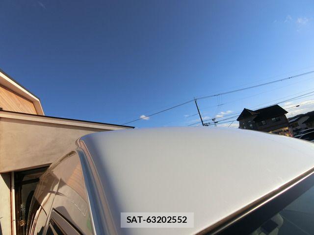Toyota HIACE VAN 2023-05 8782380-19