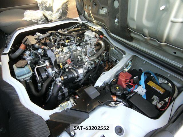 Toyota HIACE VAN 2023-05 8782380-3