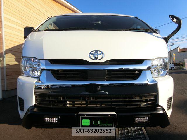 Toyota HIACE VAN 2023-05 8782380-6