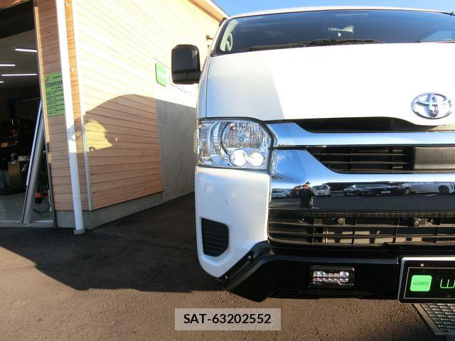 Toyota HIACE VAN 2023-05 8782380-7