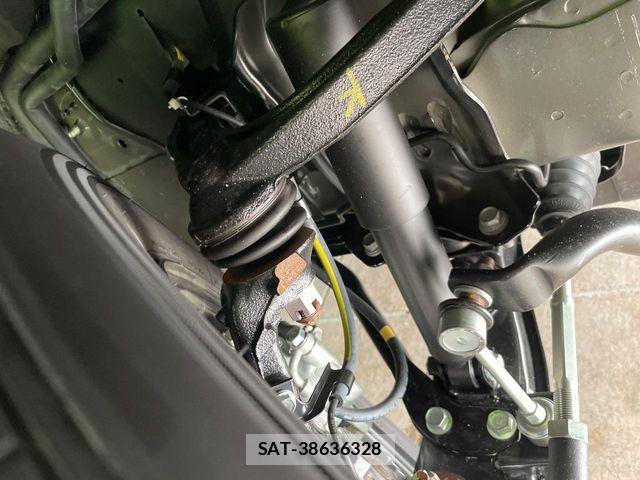 Toyota HIACE VAN 2026-07 8782382-19