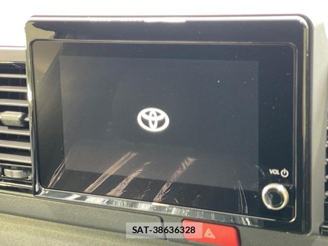 Toyota HIACE VAN 2026-07 8782382-2
