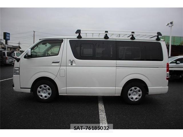 Toyota HIACE VAN 2021-09 8782396-9