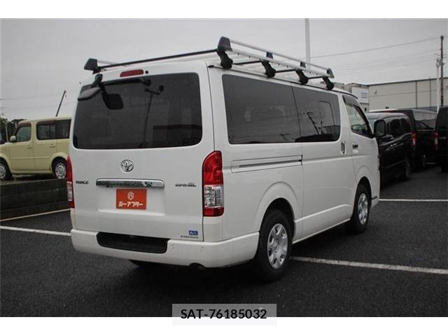 Toyota HIACE VAN 2021-09 8782396-12
