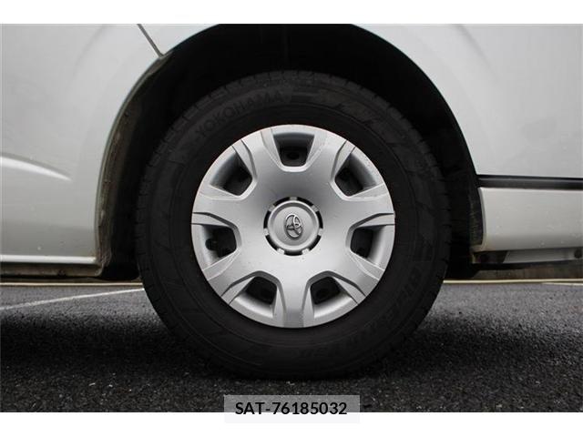 Toyota HIACE VAN 2021-09 8782396-14