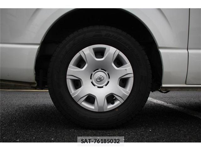 Toyota HIACE VAN 2021-09 8782396-17