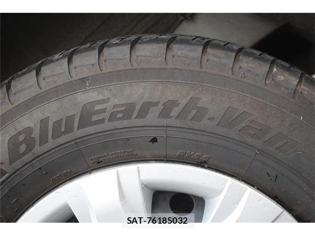 Toyota HIACE VAN 2021-09 8782396-18
