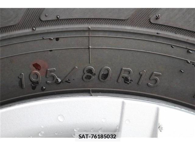 Toyota HIACE VAN 2021-09 8782396-19