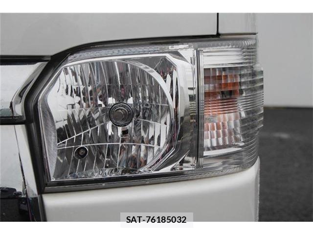 Toyota HIACE VAN 2021-09 8782396-23