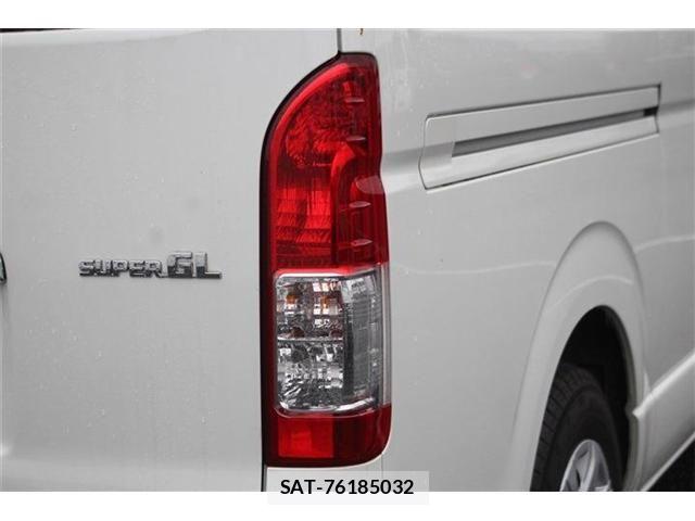 Toyota HIACE VAN 2021-09 8782396-25