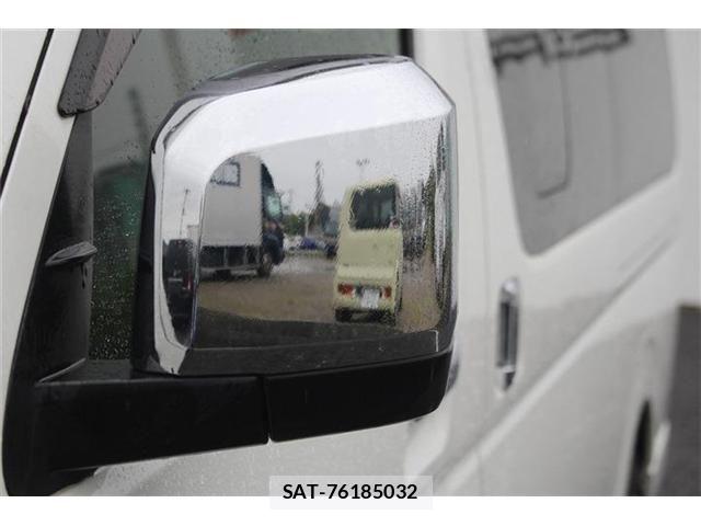 Toyota HIACE VAN 2021-09 8782396-27