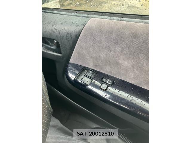 Toyota HIACE VAN 2004-09 8782408-15