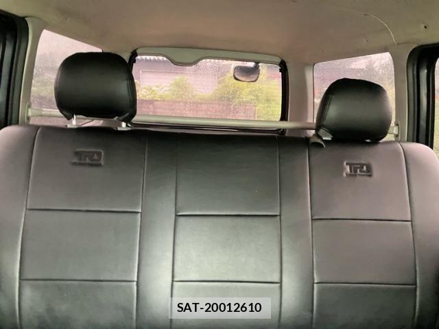Toyota HIACE VAN 2004-09 8782408-19