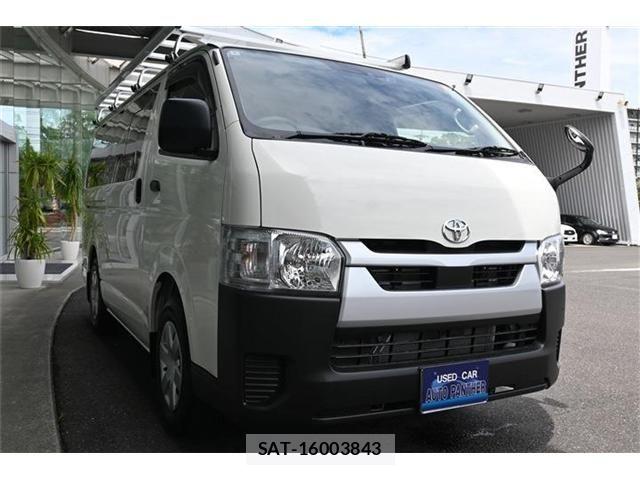 Toyota HIACE VAN 2021-08 8782384-6