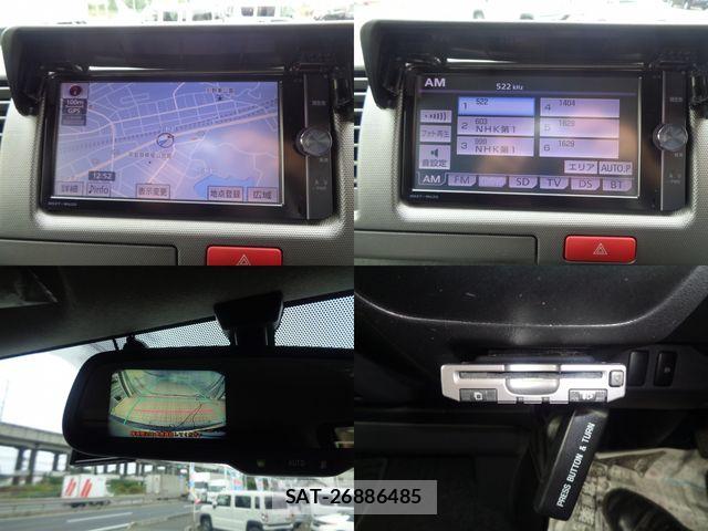 Toyota HIACE VAN 2013-04 8782405-12