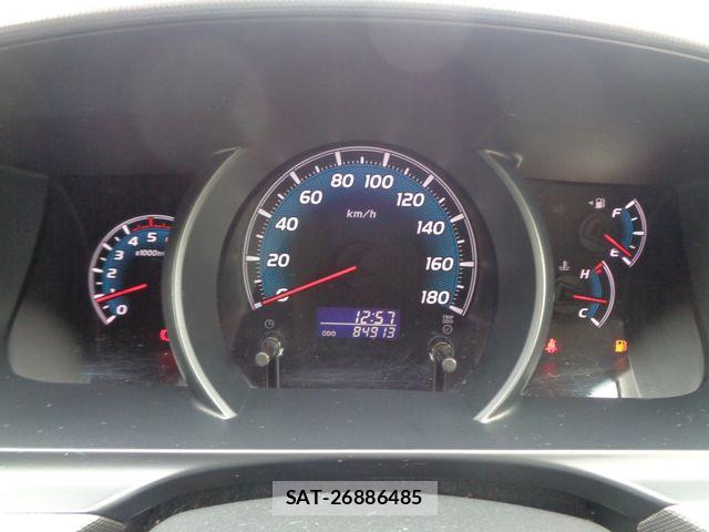 Toyota HIACE VAN 2013-04 8782405-14