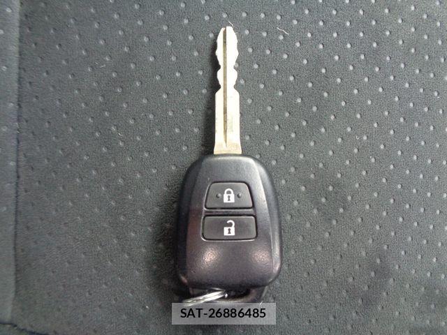 Toyota HIACE VAN 2013-04 8782405-25