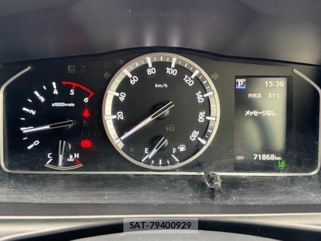 Toyota HIACE VAN 2021-12 8782388-13