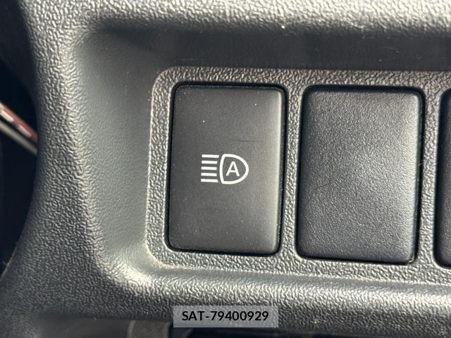 Toyota HIACE VAN 2021-12 8782388-25