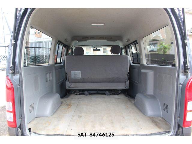 Toyota HIACE VAN 2008-11 8797766-13