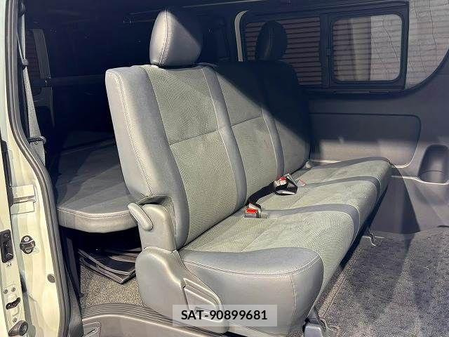 Toyota HIACE VAN 2023-09 8797761-11