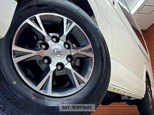 Toyota HIACE VAN 2023-09 8797761-19