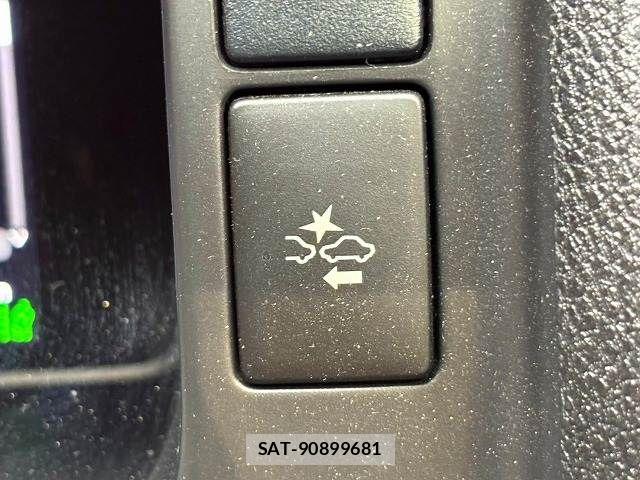 Toyota HIACE VAN 2023-09 8797761-6
