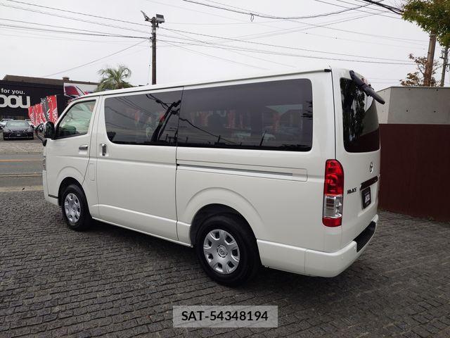 Toyota HIACE VAN 2025-09 8797759-3