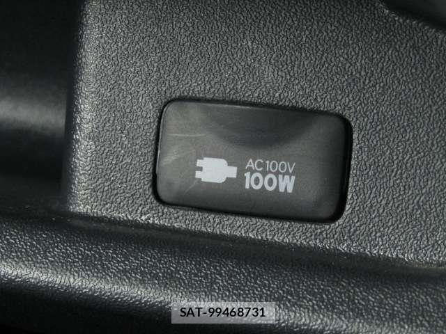 Toyota HIACE VAN 2024-08 8797763-9