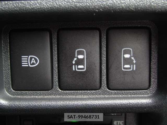 Toyota HIACE VAN 2024-08 8797763-4