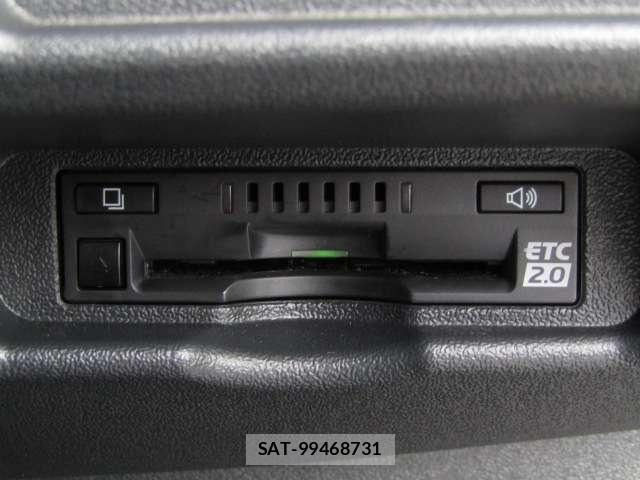 Toyota HIACE VAN 2024-08 8797763-6