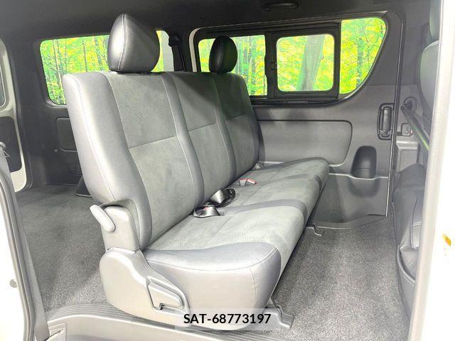 Toyota HIACE VAN 2026-02 8797760-9